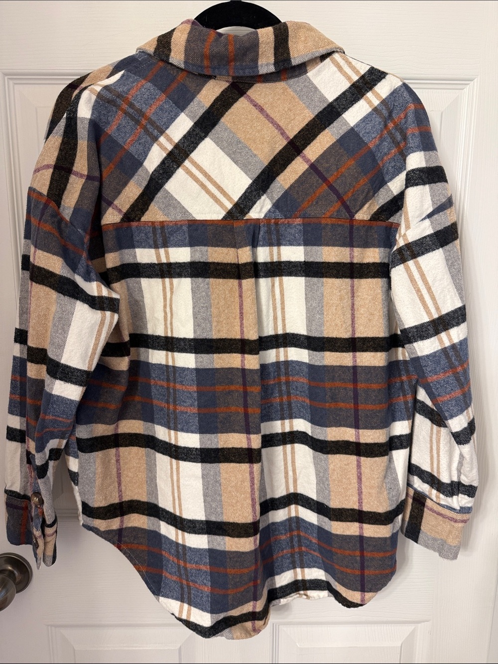 BLU PEPPER  beautiful thick flannel shirt OR Shacket size medium - Picture 5 of 5